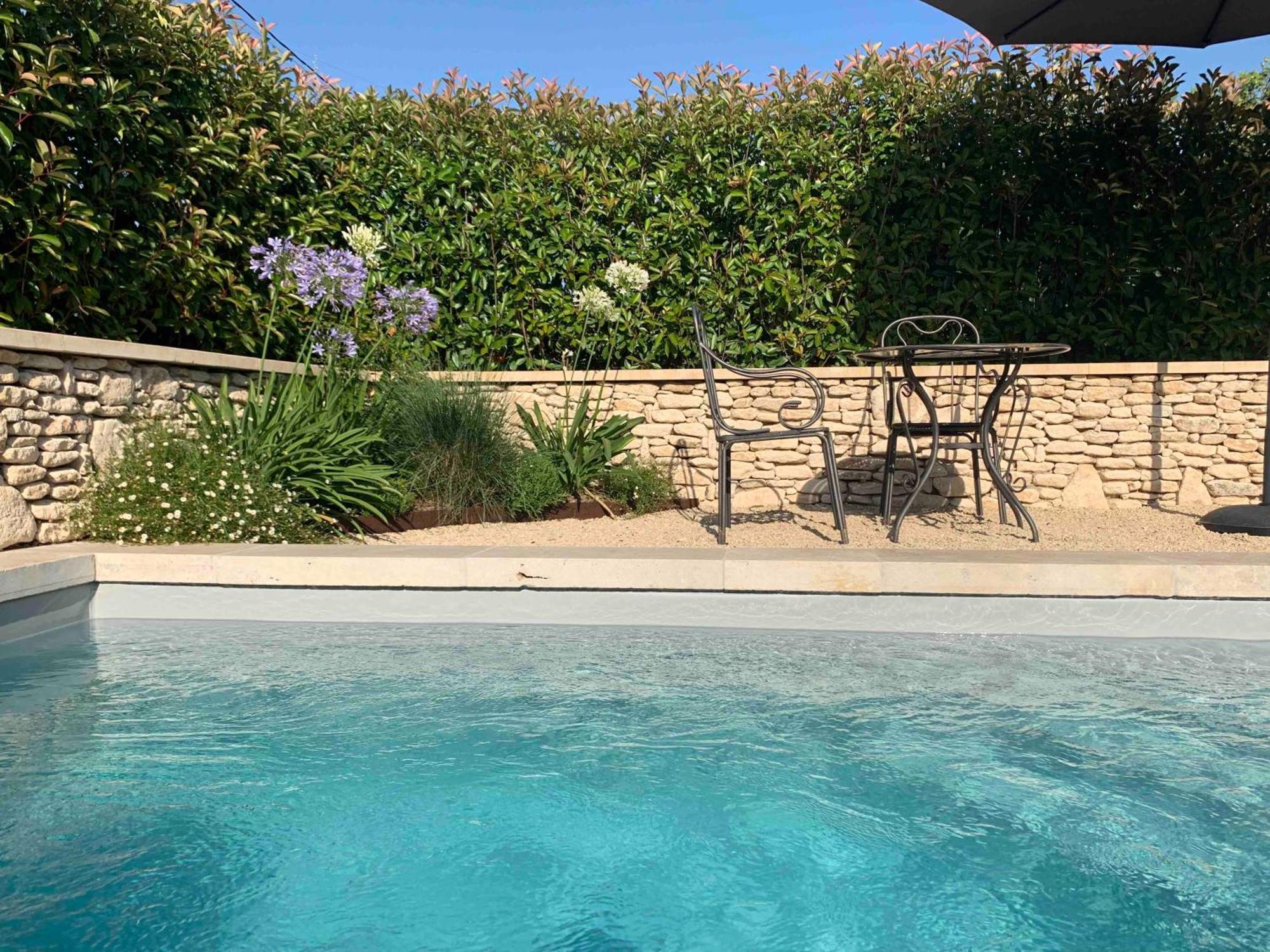 Villa Le Cabanon De Livia Avec Piscine Privee à Cucuron Extérieur photo